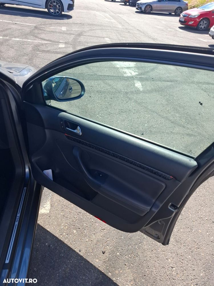 Volkswagen Jetta 2.0 Turbo FSI Sportline - 6