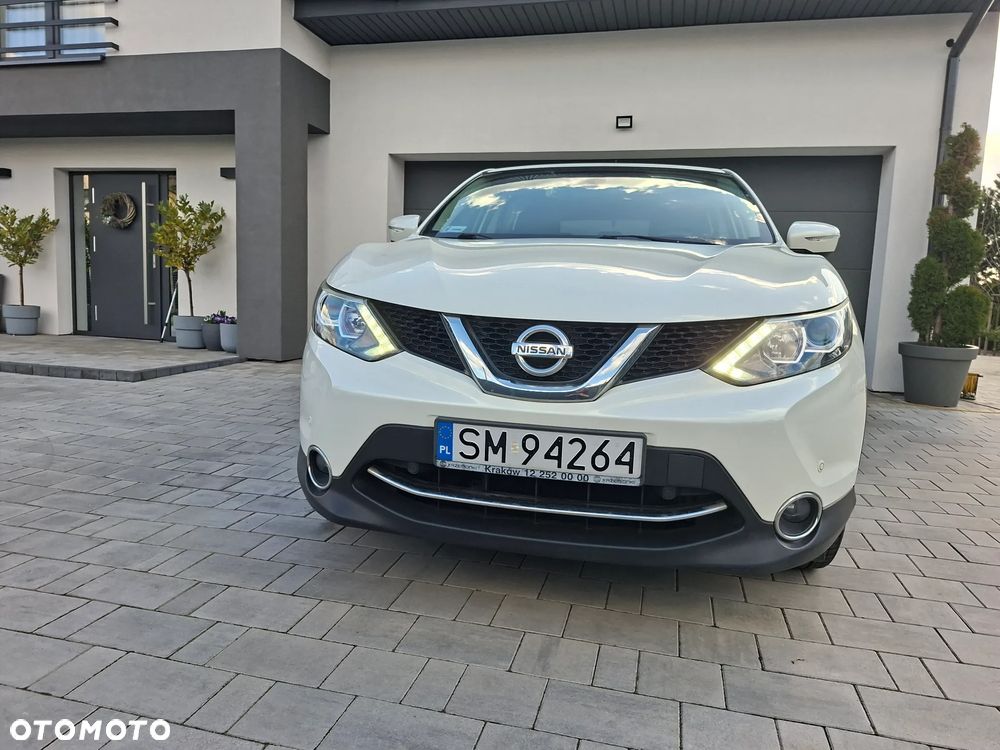 Nissan Qashqai - 2