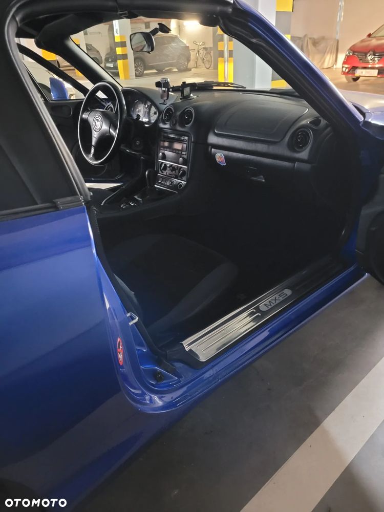 Mazda MX-5 1.8 16V - 16