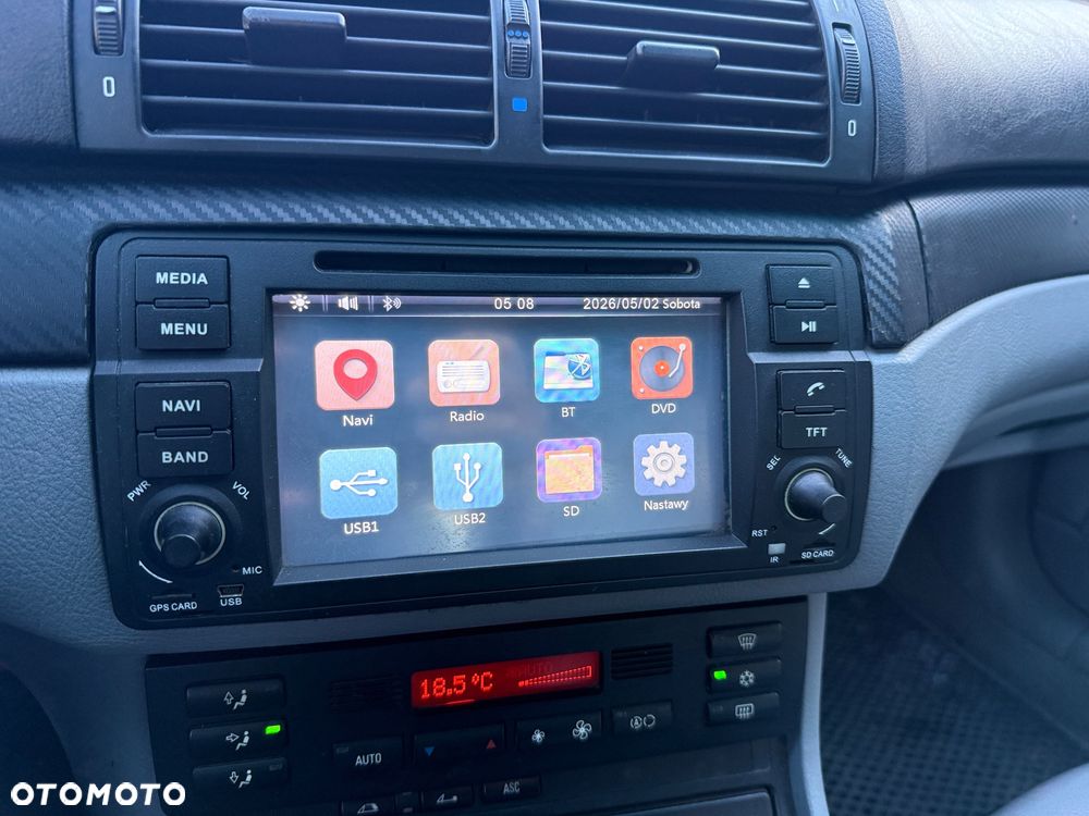 BMW Seria 3 325i - 25