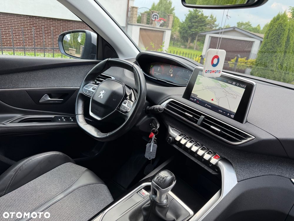 Peugeot 3008 BlueHDi 120 Stop & Start Allure - 16