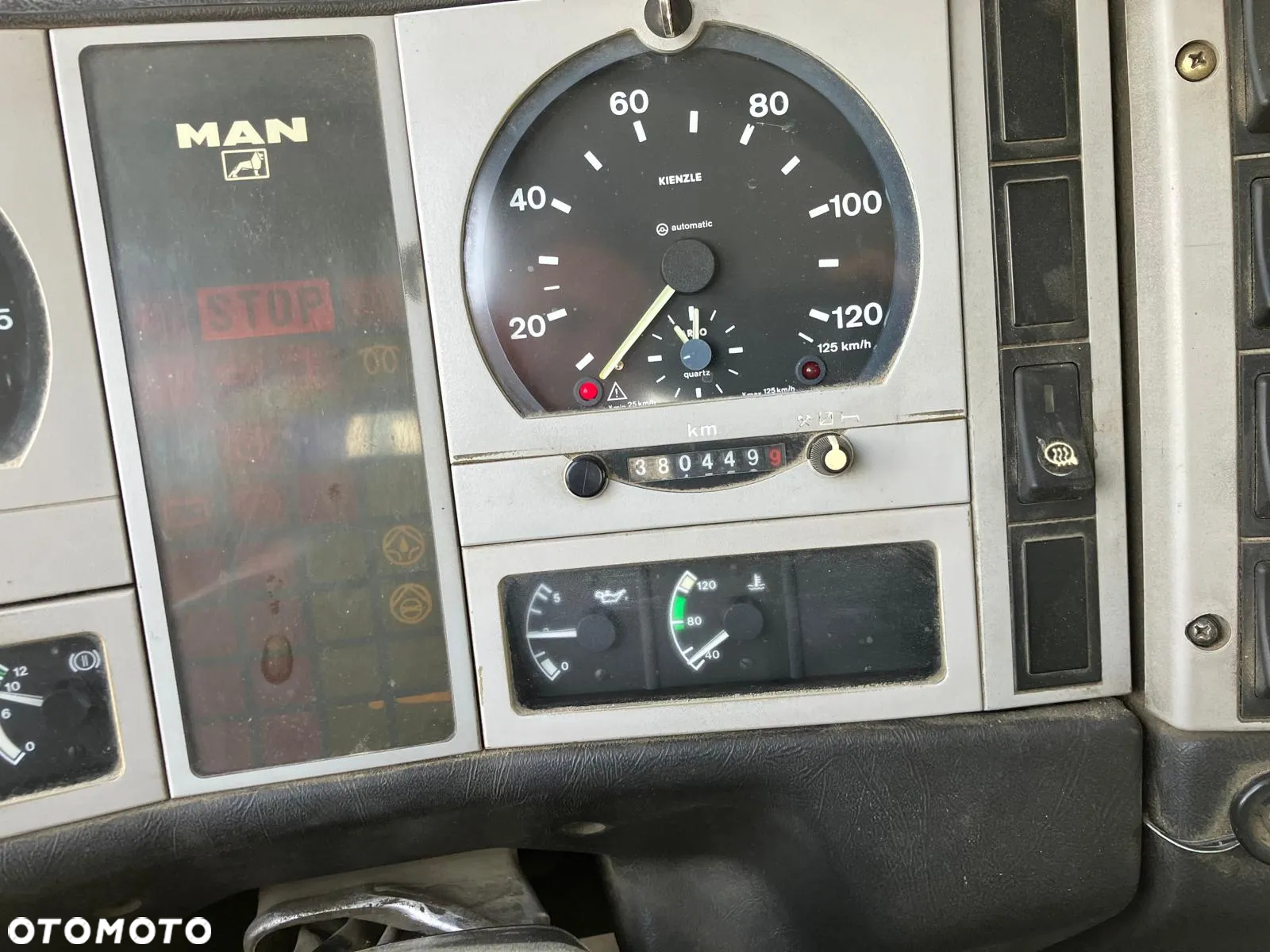 MAN F 2000 - 6