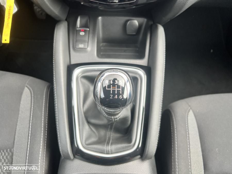 Nissan Qashqai 1.5 dCi N-Connecta - 44