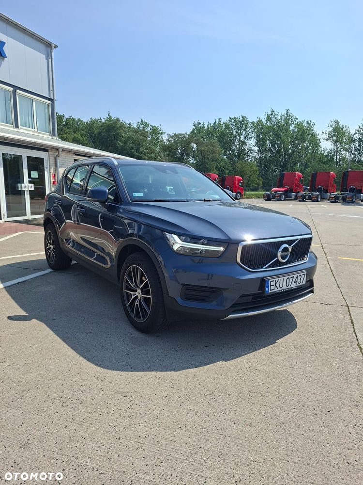 Volvo XC 40 T3 Momentum - 2