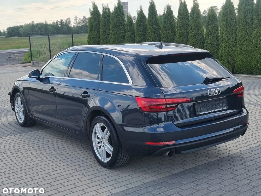 Audi A4 - 5