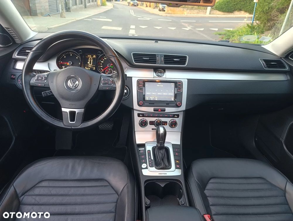 Volkswagen Passat 2.0 TDI 4Motion DSG BlueMotion Tech Business Edition - 24