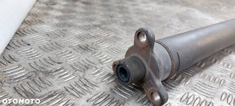 WAŁ NAPĘDOWY KOMPLETNY MERCEDES-BENZ CL203 C180 - 2