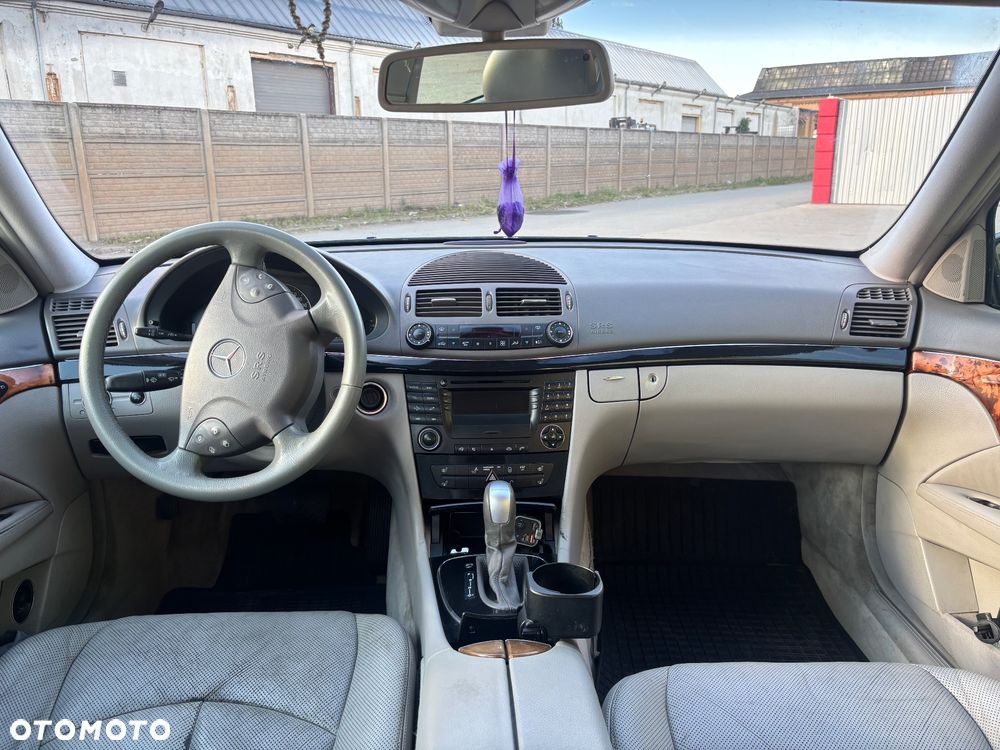 Mercedes-Benz Klasa E 320 CDI Elegance - 10