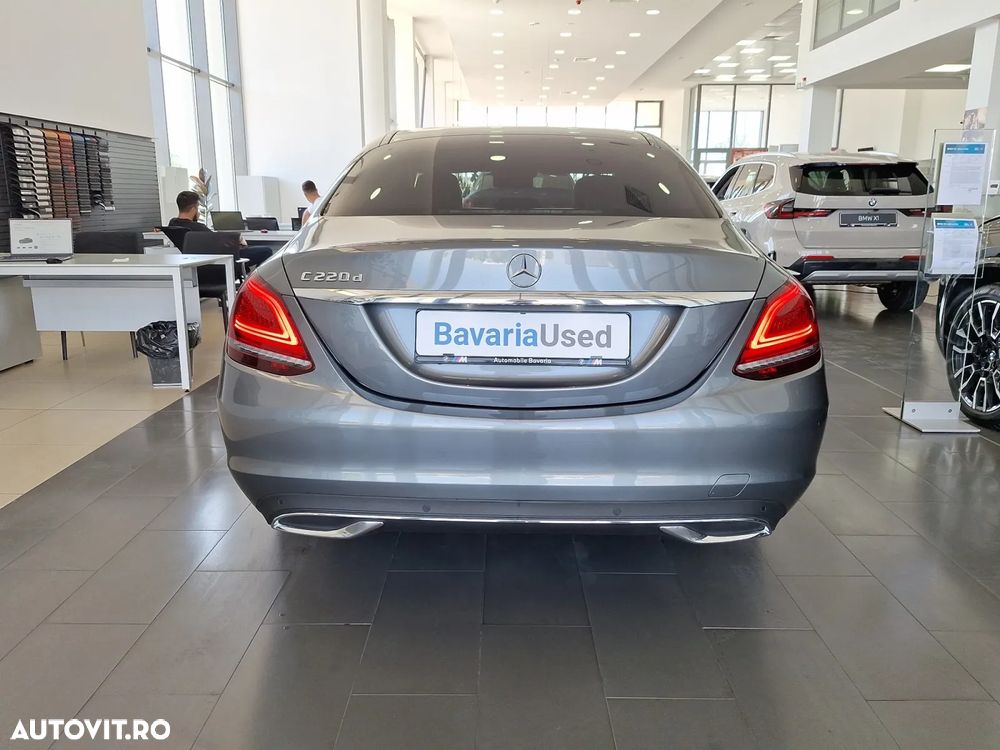 Mercedes-Benz C 220 d Aut - 4
