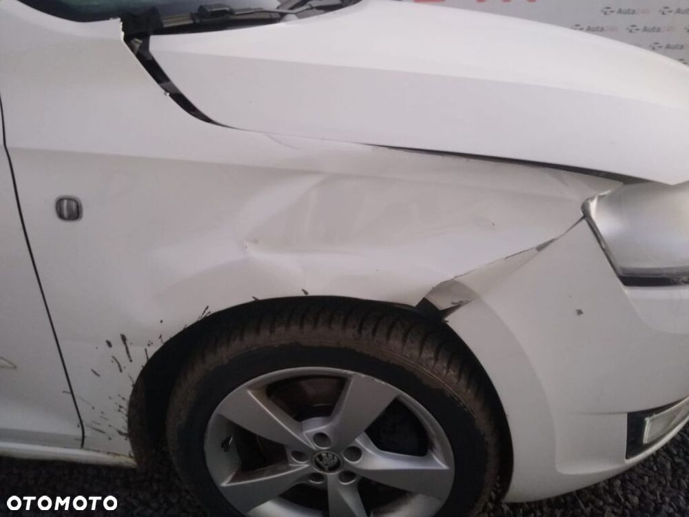 Skoda RAPID 1.6 TDI Drive - 14