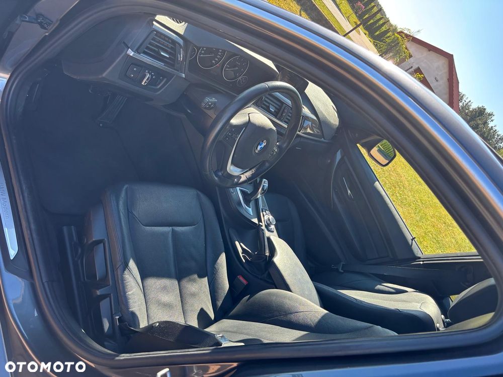 BMW Seria 3 320d Efficient Dynamic Edition Modern Line - 14