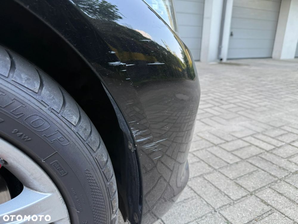 BMW Seria 3 320i Sport Line Shadow - 15