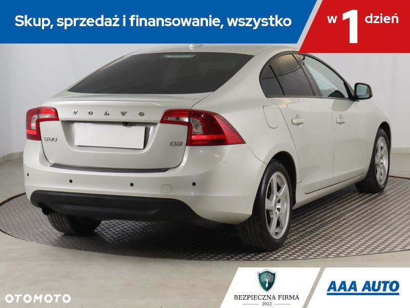 Volvo S60 - 6