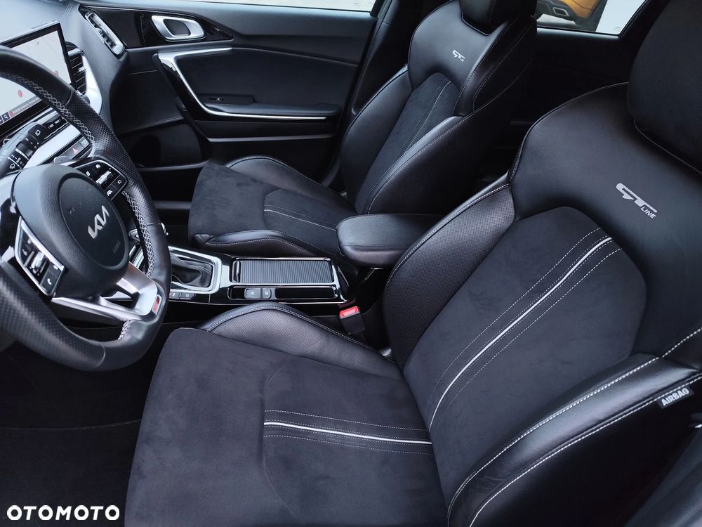 Kia Ceed 1.6 CRDi mHEV GT-Line DCT - 15