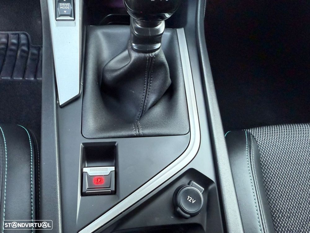 Peugeot 308 1.2 PureTech Allure - 24