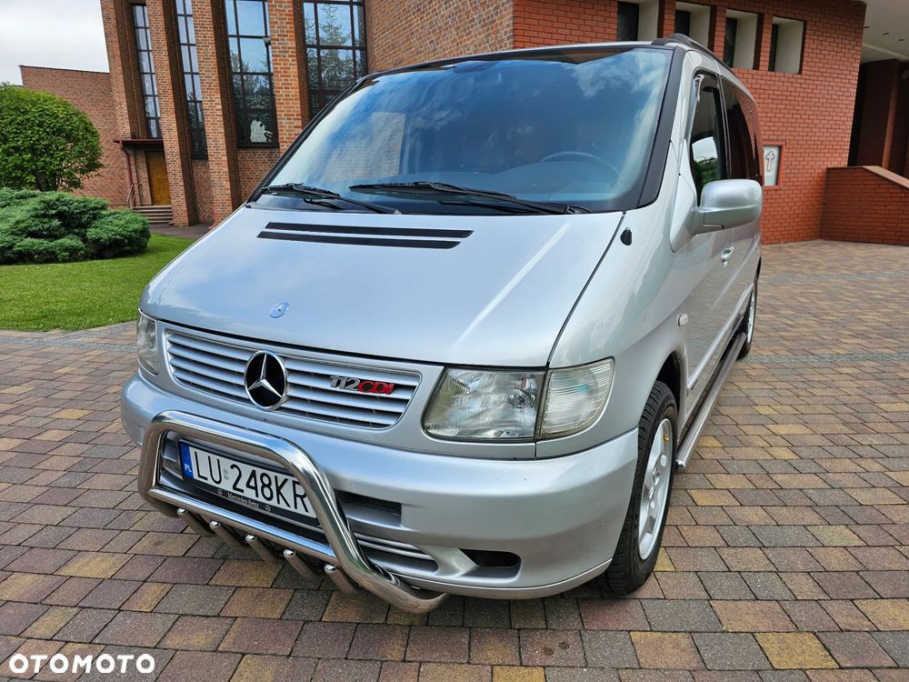 Mercedes-Benz Klasa V - 24