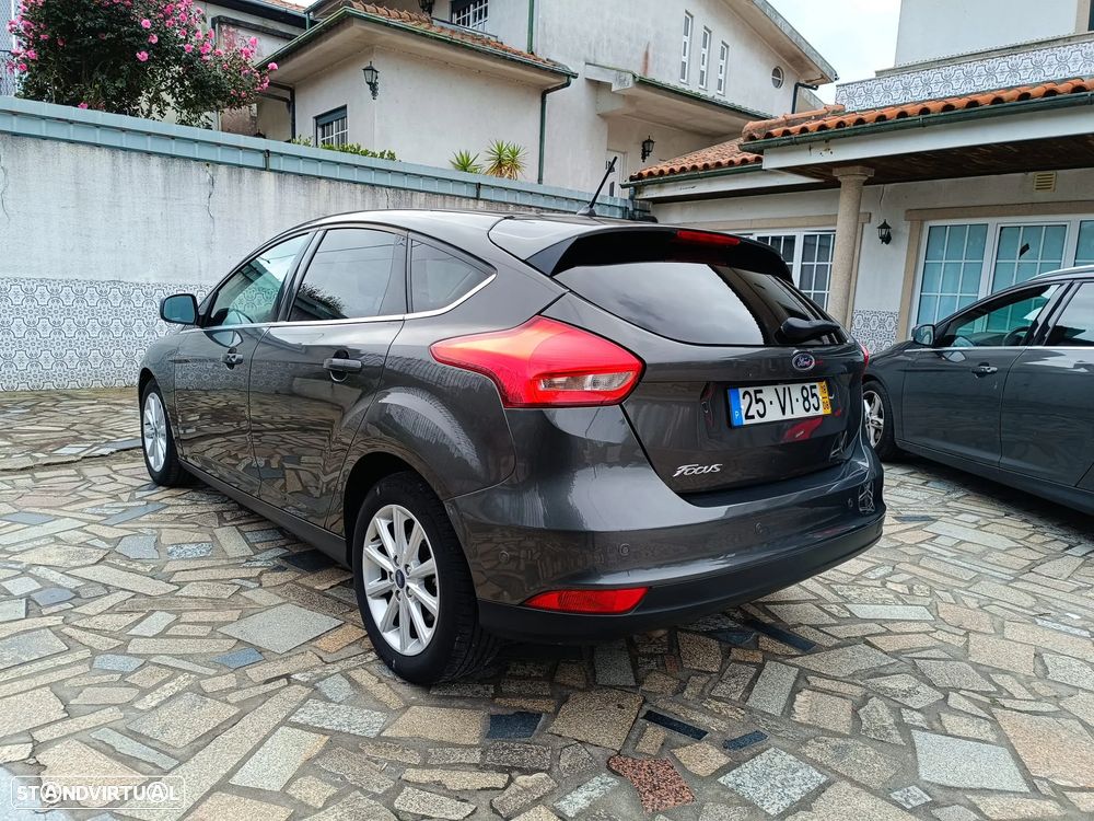 Ford Focus 1.5 TDCi Titanium - 4