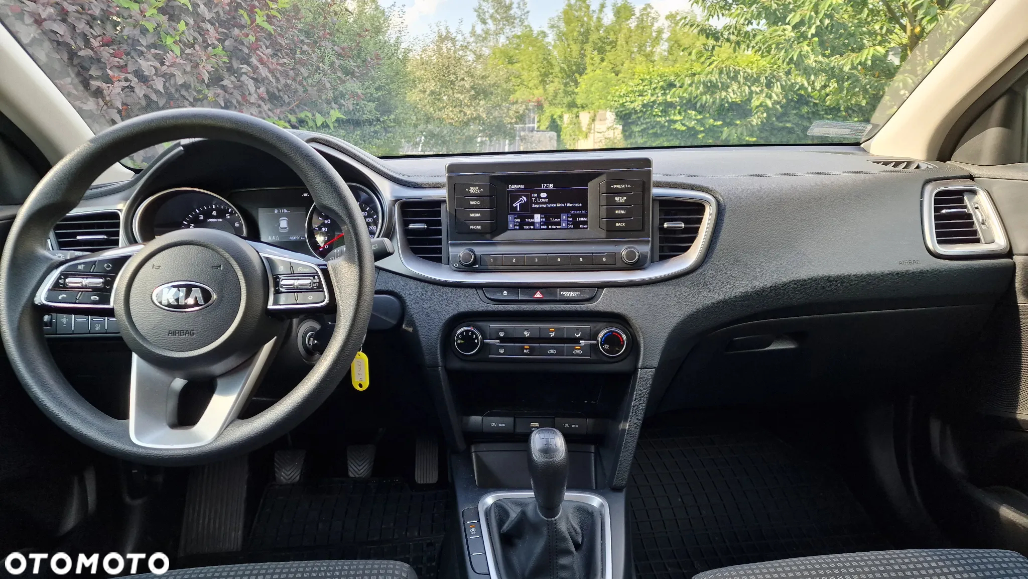 Kia Ceed 1.0 T-GDI S - 10