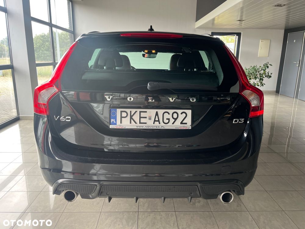 Volvo V60 D3 Summum - 5