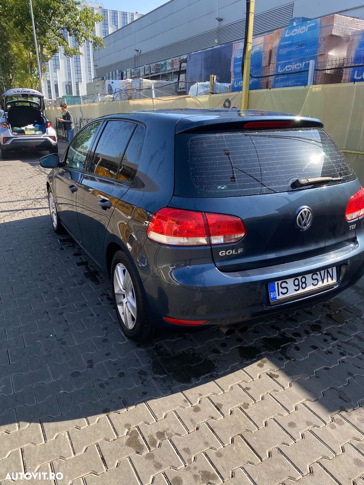 Volkswagen Golf 2.0 TDI Trendline - 6