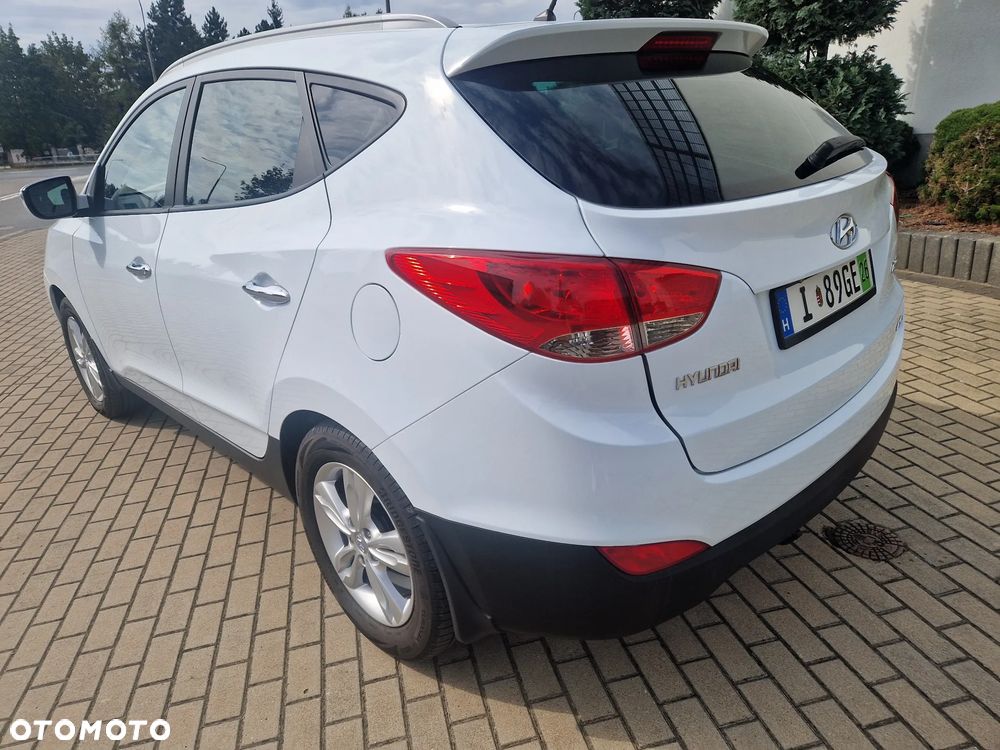 Hyundai ix35 - 25