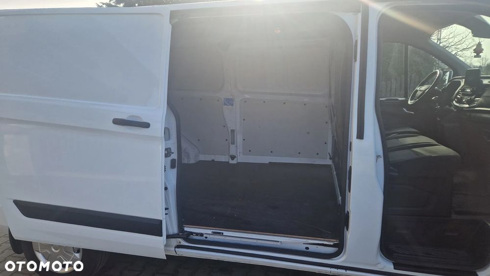 Ford Transit Custom - 10