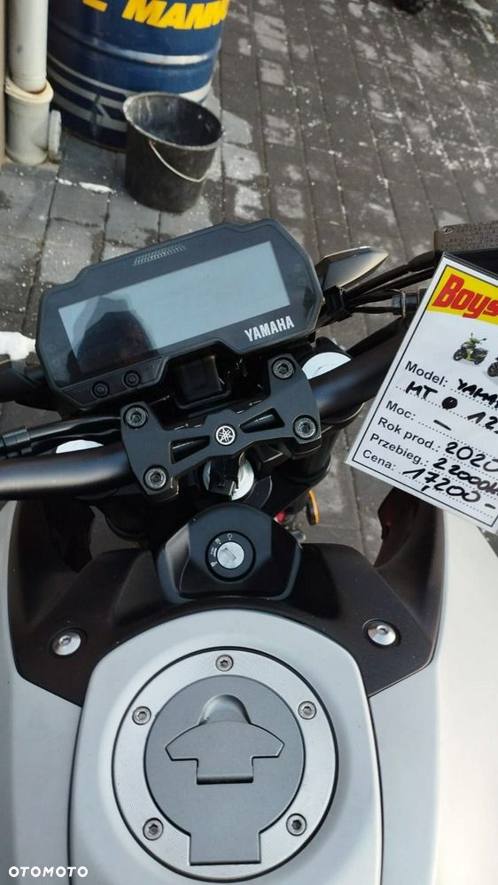 Yamaha MT - 6