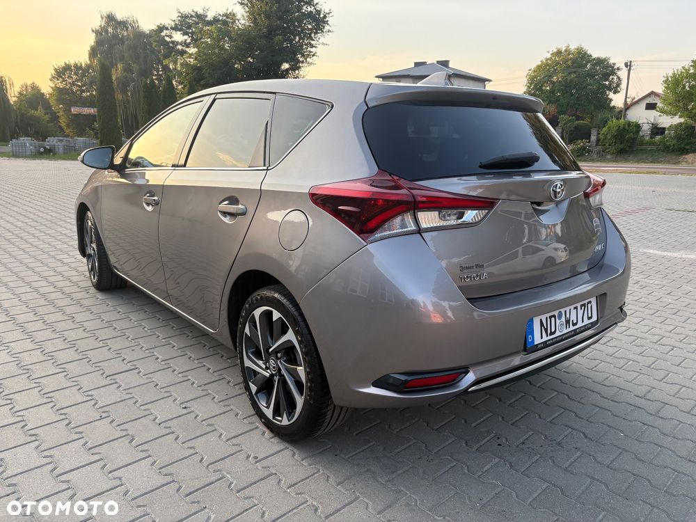 Toyota Auris 1.2 T GPF Premium - 6