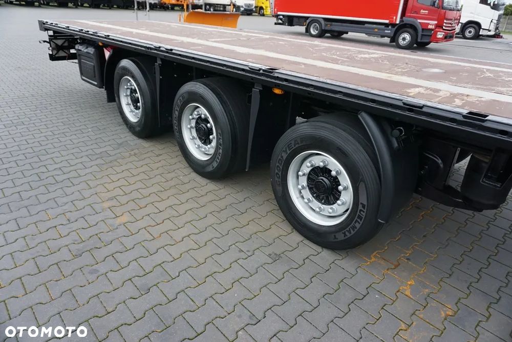 Kögel MEGA / PLATFORMA / MULTI LOCK / OŚ PODNOSZONA - 25