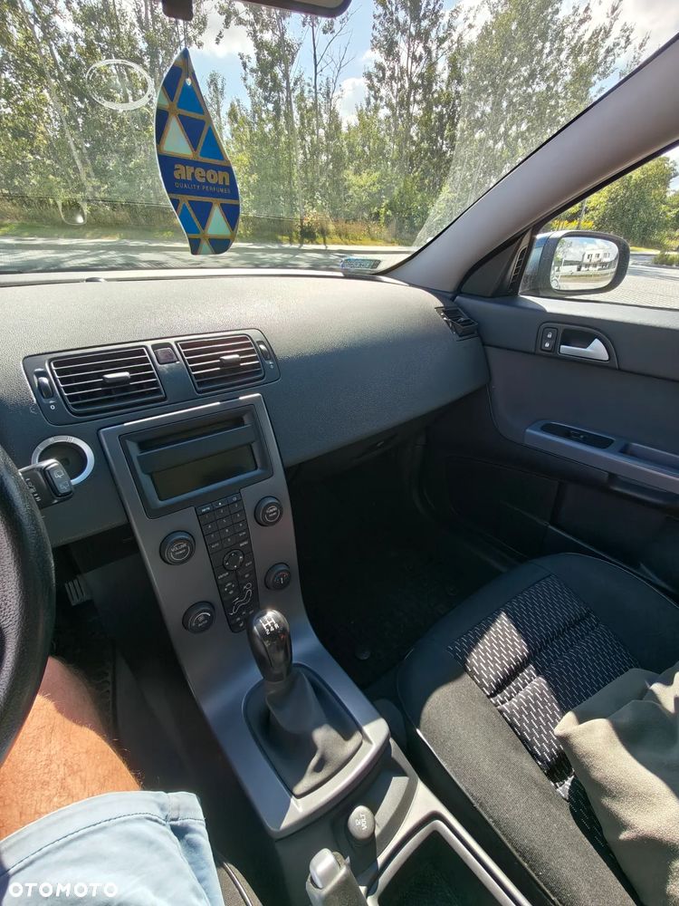 Volvo V50 1.6D DPF Kinetic - 11