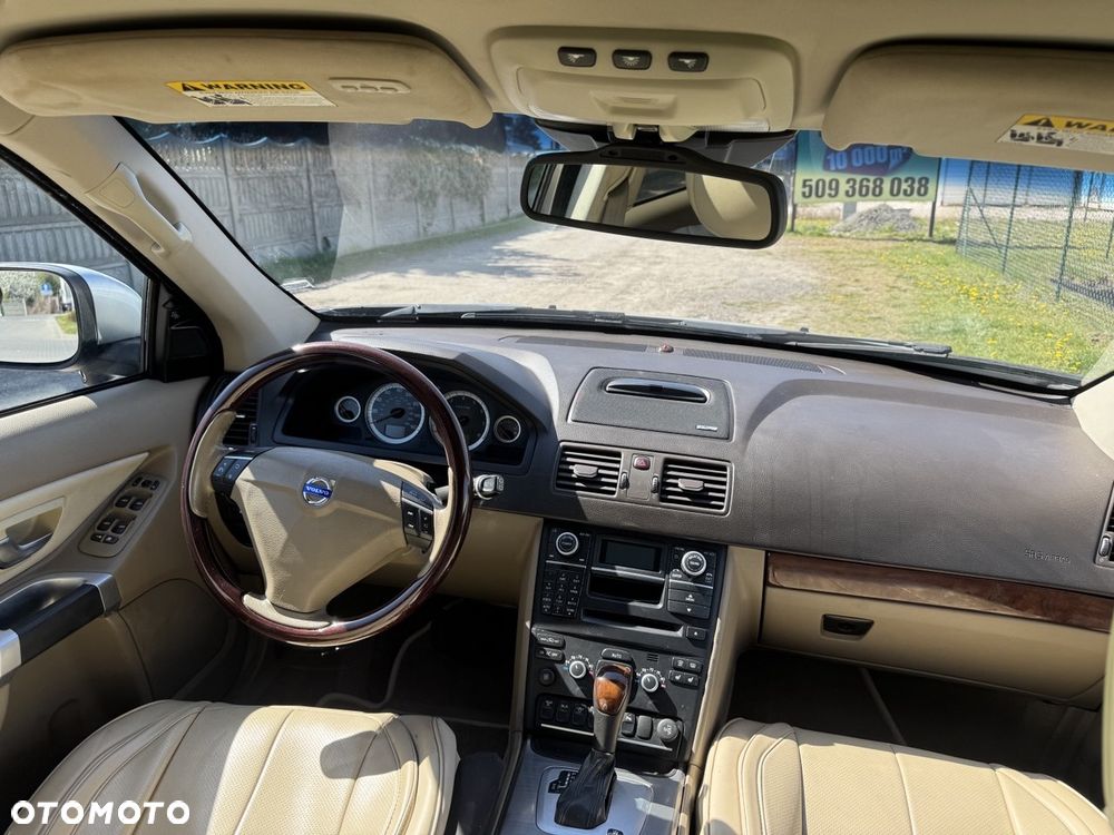 Volvo XC 90 3.2 AWD Geartonic Executive - 28