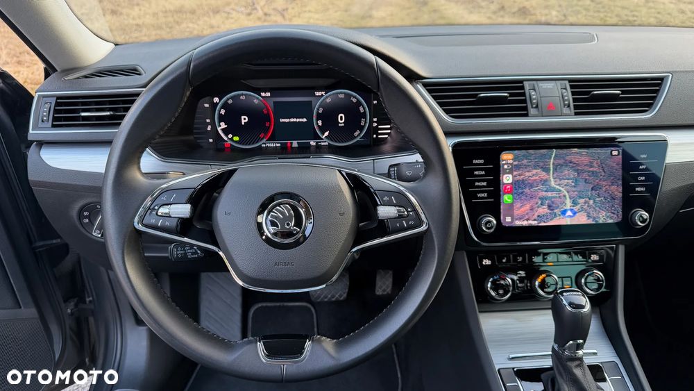 Skoda Superb 2.0 TDI DSG Ambition - 10