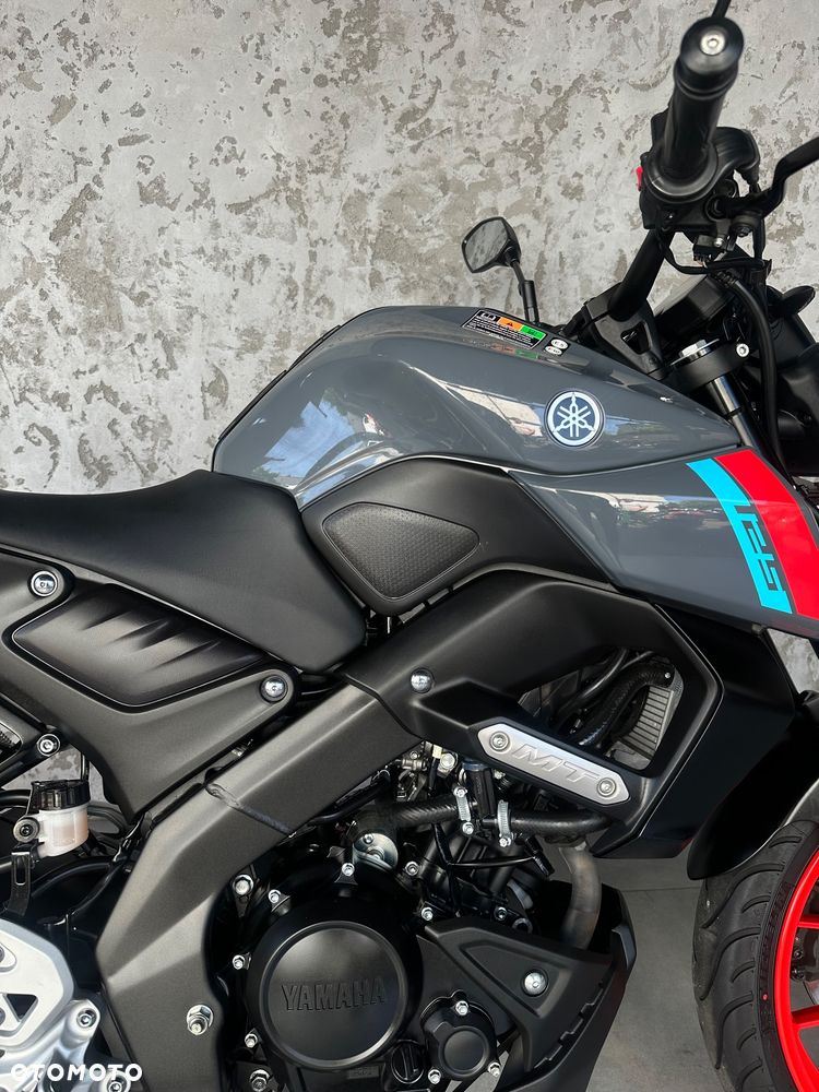 Yamaha MT - 5