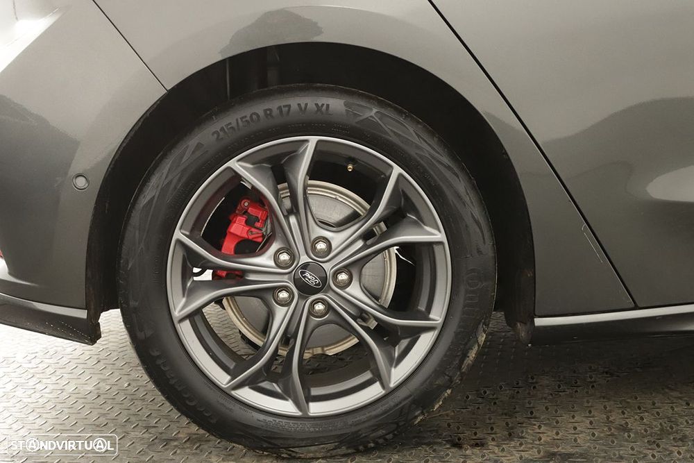 Ford Focus 1.0 EcoBoost MHEV ST-Line X - 5