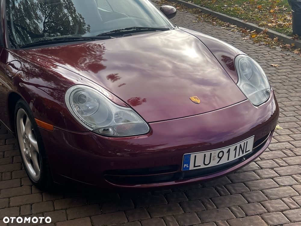 Porsche 911 Carrera 4 Cabrio - 3