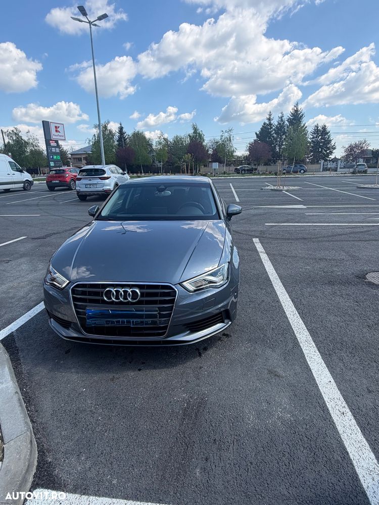Audi A3 2.0 TDI clean Stronic Ambiente - 7