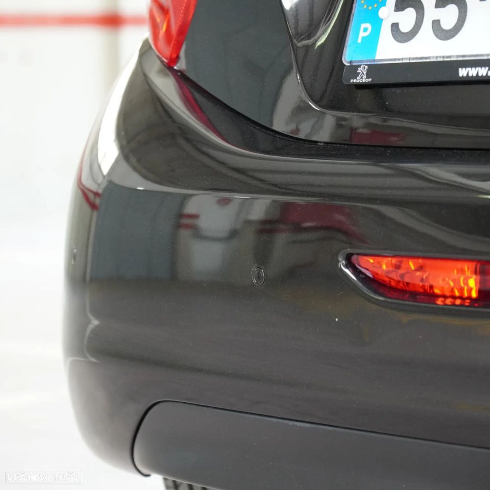 Peugeot 208 1.2 PureTech Style - 45