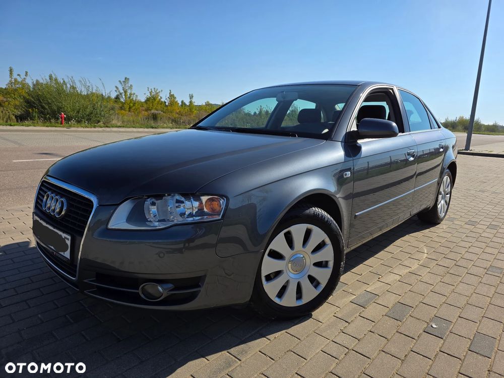 Audi A4 Limousine