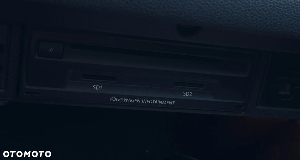 Volkswagen Golf - 25