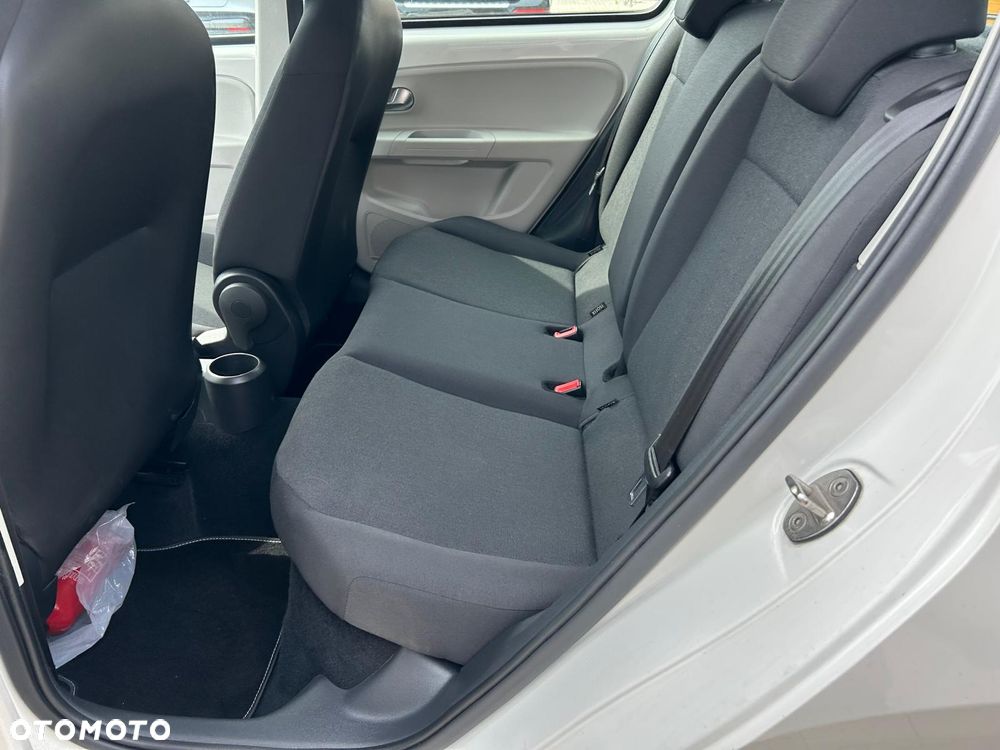 Volkswagen up! join - 18