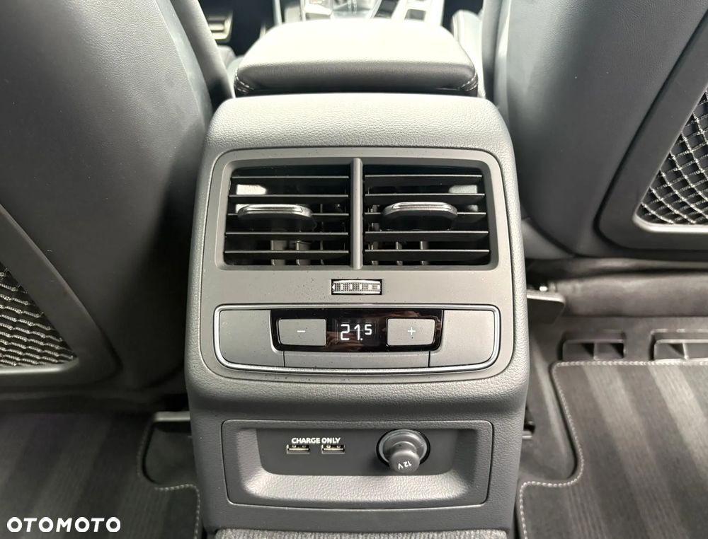 Audi A4 Avant 40 TDI mHEV Quattro S Line S tronic - 24