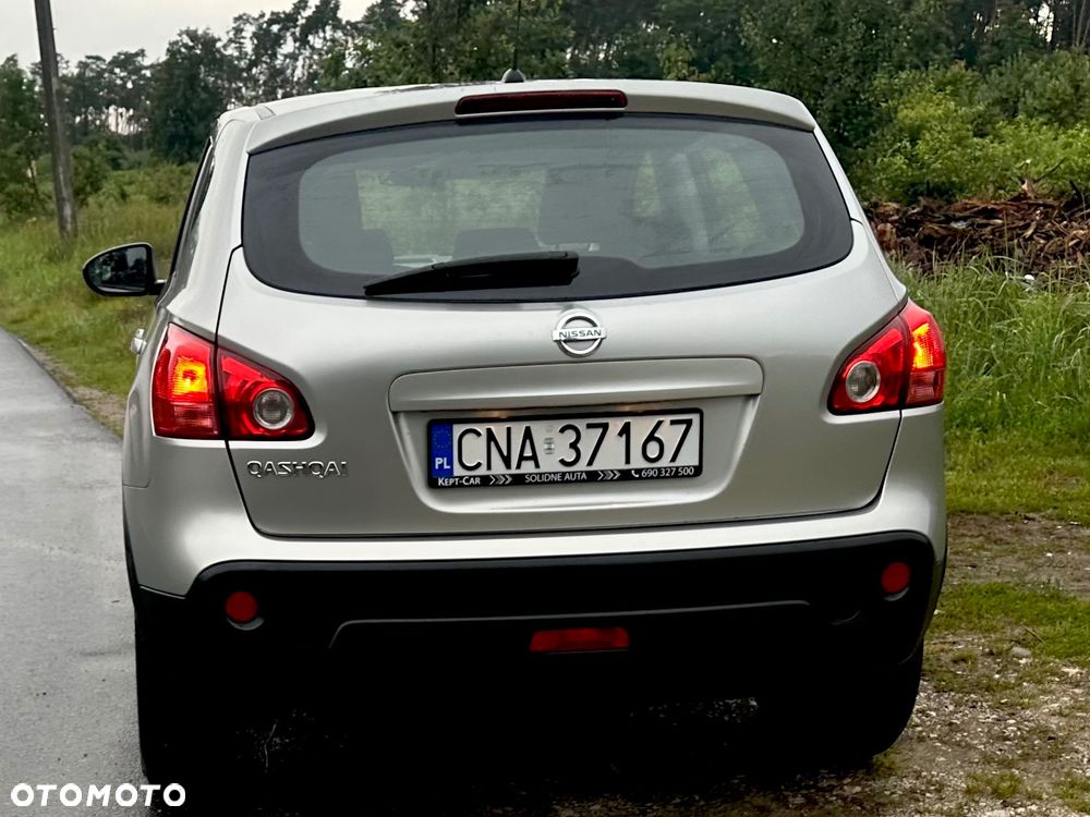 Nissan Qashqai 1.6 visia - 17