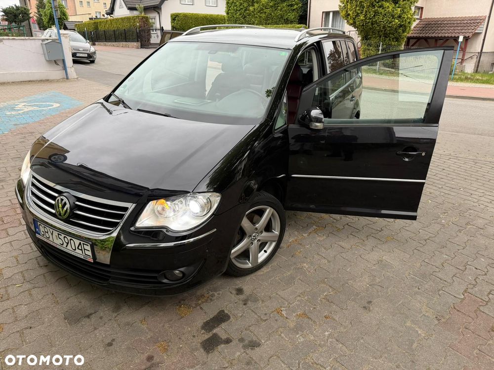 Volkswagen Touran 2.0 TDI Highline - 10