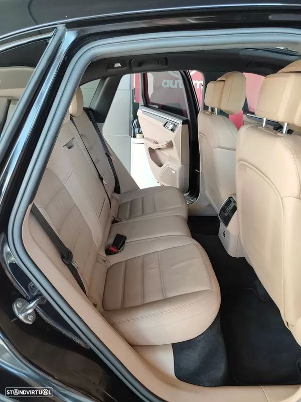 Porsche Macan T - 10