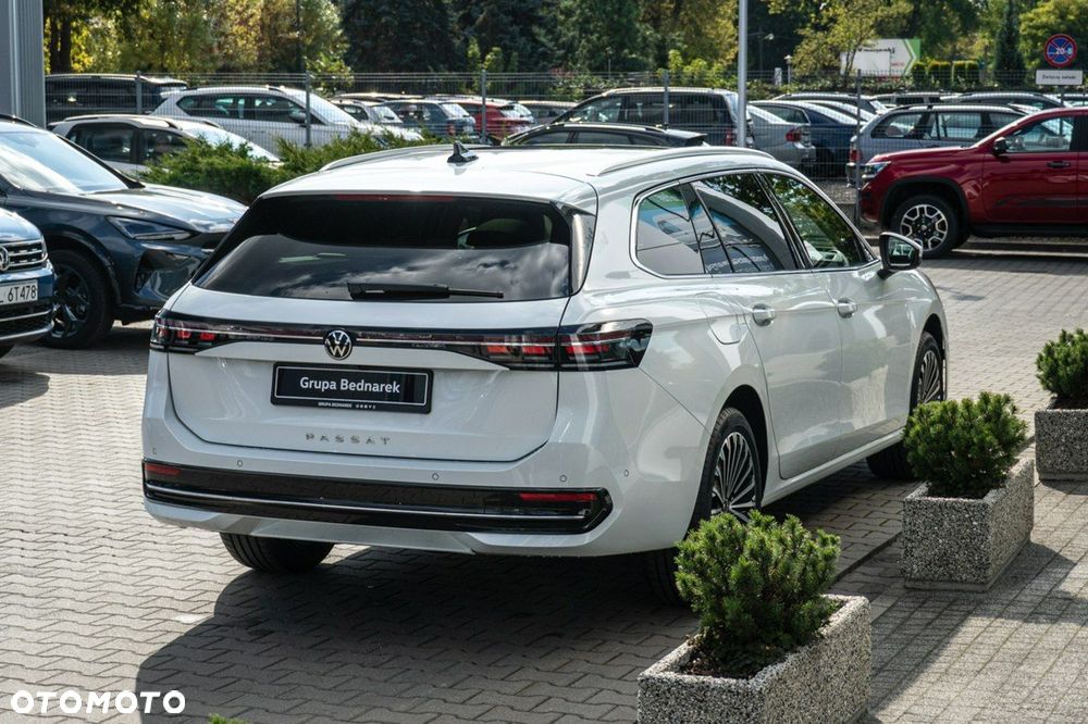 Volkswagen Passat - 9