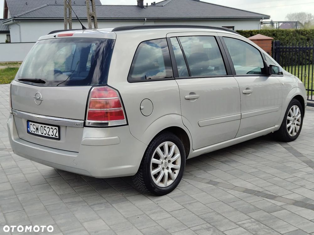 Opel Zafira 1.9 CDTI Elegance - 4