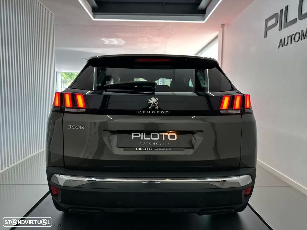 Peugeot 3008 - 8