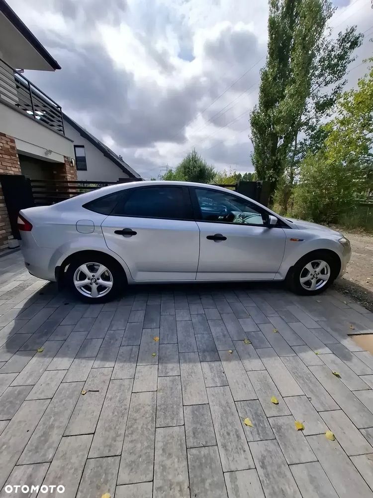 Ford Mondeo - 1