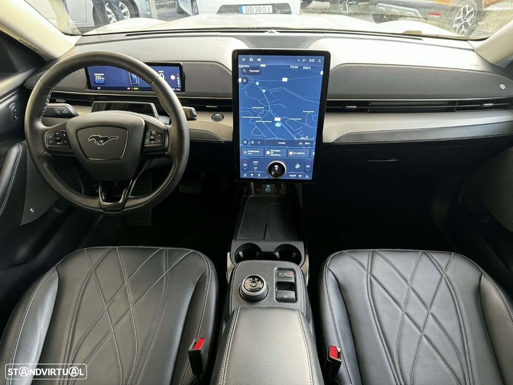 Ford Mustang Mach-E 75.7 kWh Base - 10