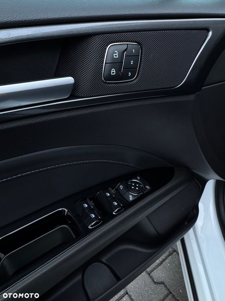 Ford Mondeo 2.0 EcoBlue Business Edition - 16